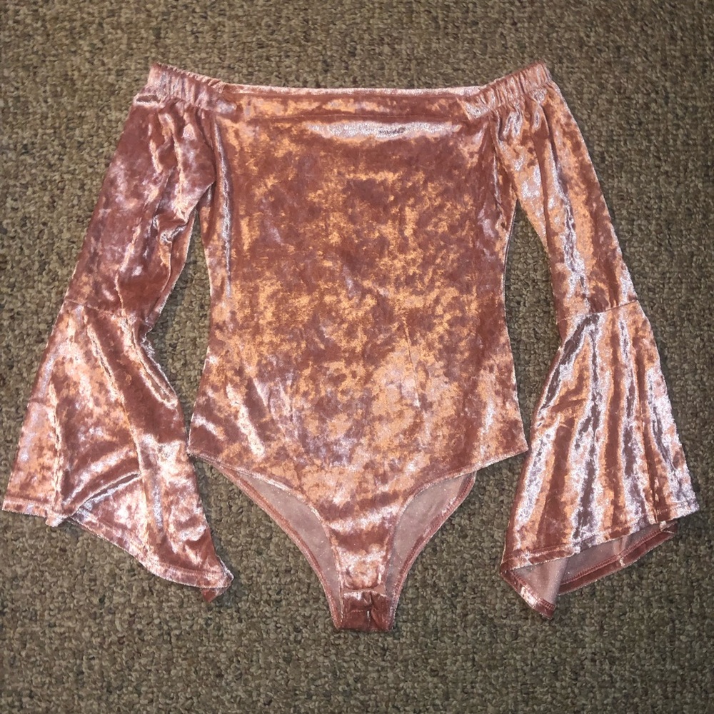 Drop shoulder bodysuit